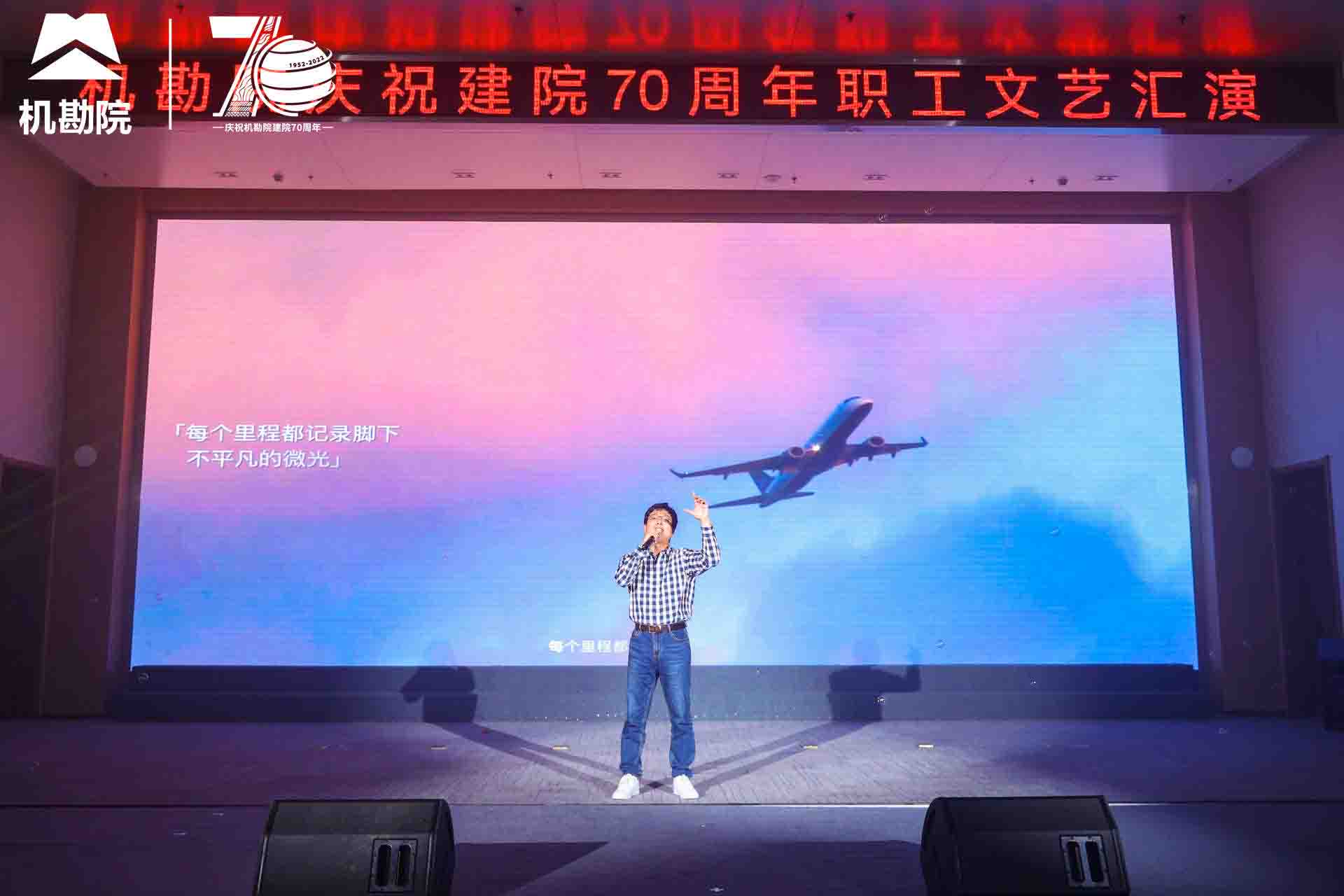 9、微光-1.jpg